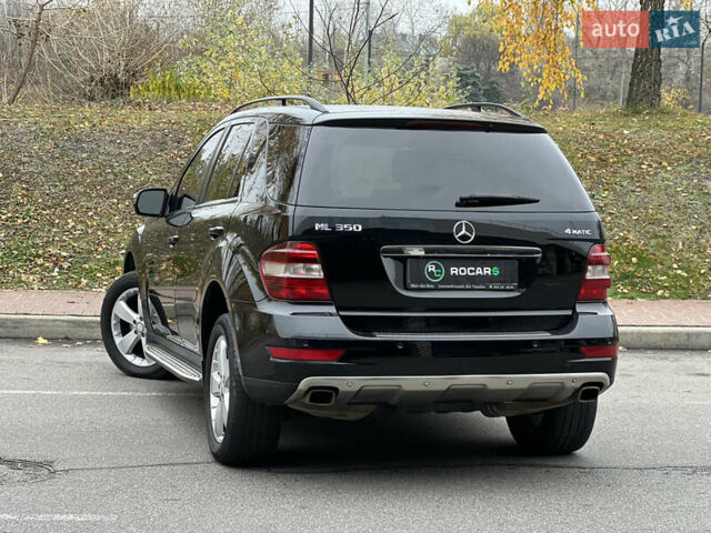 Черный Мерседес М-Класс, объемом двигателя 3.5 л и пробегом 265 тыс. км за 14300 $, фото 17 на Automoto.ua