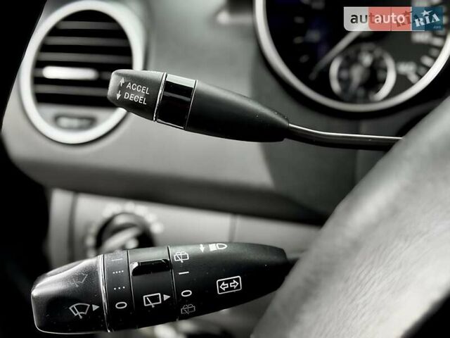 Черный Мерседес М-Класс, объемом двигателя 2.99 л и пробегом 264 тыс. км за 13999 $, фото 26 на Automoto.ua