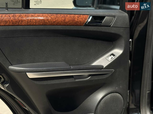 Черный Мерседес М-Класс, объемом двигателя 3.5 л и пробегом 287 тыс. км за 10500 $, фото 34 на Automoto.ua