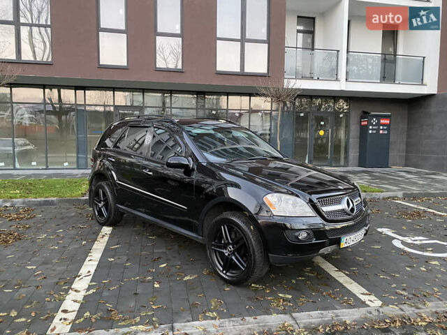 Чорний Мерседес М-Клас, об'ємом двигуна 3.5 л та пробігом 218 тис. км за 9500 $, фото 6 на Automoto.ua