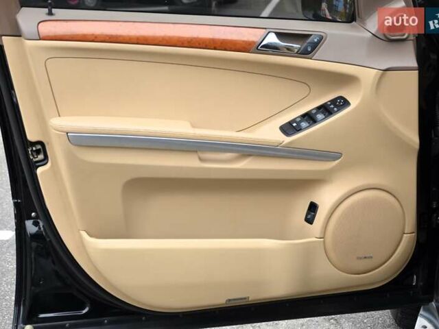 Чорний Мерседес М-Клас, об'ємом двигуна 3.5 л та пробігом 197 тис. км за 9999 $, фото 21 на Automoto.ua