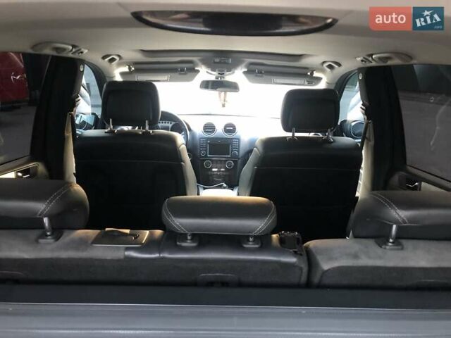 Черный Мерседес М-Класс, объемом двигателя 2.99 л и пробегом 363 тыс. км за 15500 $, фото 10 на Automoto.ua