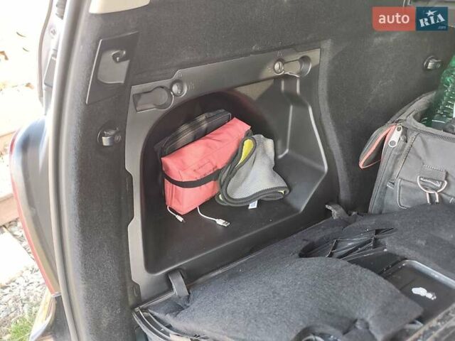 Черный Мерседес М-Класс, объемом двигателя 2.99 л и пробегом 310 тыс. км за 12500 $, фото 3 на Automoto.ua