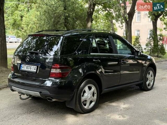 Чорний Мерседес М-Клас, об'ємом двигуна 3 л та пробігом 220 тис. км за 12900 $, фото 1 на Automoto.ua