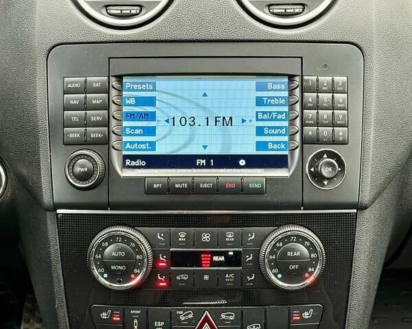 Черный Мерседес М-Класс, объемом двигателя 3.5 л и пробегом 174 тыс. км за 10999 $, фото 43 на Automoto.ua