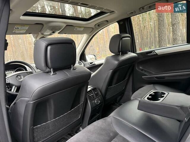 Черный Мерседес М-Класс, объемом двигателя 3.5 л и пробегом 174 тыс. км за 10999 $, фото 21 на Automoto.ua