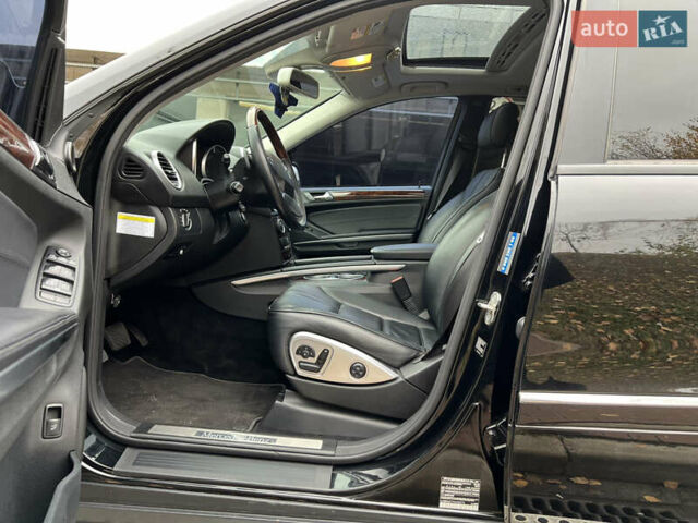 Черный Мерседес М-Класс, объемом двигателя 3.5 л и пробегом 265 тыс. км за 14300 $, фото 39 на Automoto.ua