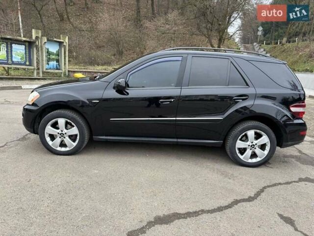 Чорний Мерседес М-Клас, об'ємом двигуна 2.99 л та пробігом 370 тис. км за 10900 $, фото 5 на Automoto.ua