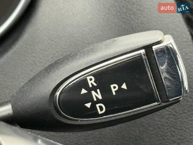 Черный Мерседес М-Класс, объемом двигателя 3.5 л и пробегом 174 тыс. км за 10950 $, фото 70 на Automoto.ua