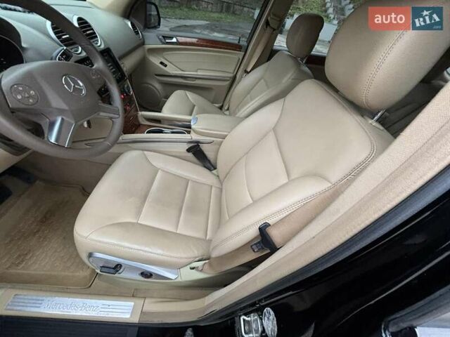 Чорний Мерседес М-Клас, об'ємом двигуна 2.99 л та пробігом 370 тис. км за 10900 $, фото 16 на Automoto.ua