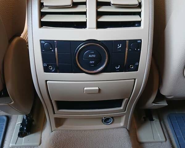 Чорний Мерседес М-Клас, об'ємом двигуна 3.5 л та пробігом 234 тис. км за 13500 $, фото 13 на Automoto.ua