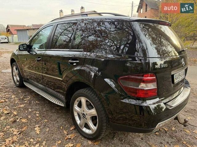 Чорний Мерседес М-Клас, об'ємом двигуна 3.5 л та пробігом 207 тис. км за 14600 $, фото 4 на Automoto.ua