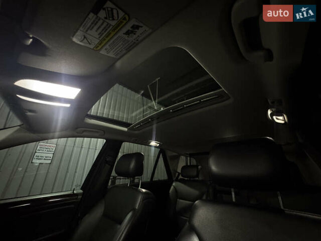 Черный Мерседес М-Класс, объемом двигателя 3.5 л и пробегом 196 тыс. км за 15000 $, фото 16 на Automoto.ua