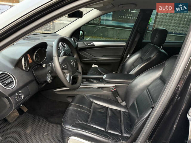 Черный Мерседес М-Класс, объемом двигателя 3.5 л и пробегом 192 тыс. км за 12500 $, фото 8 на Automoto.ua