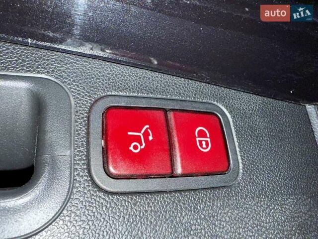 Мерседес М-Класс 2008 в Одессе на Automoto.ua Черный Мерседес М-Класс, объемом двигателя 3.5 л и пробегом 247 тыс. км за 10800 $, фото 65 на Automoto.ua