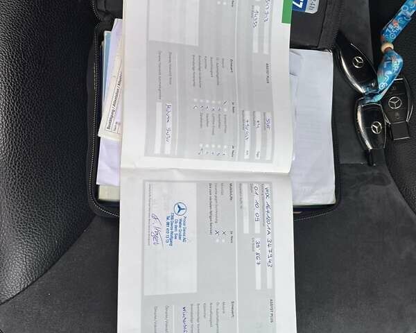 Чорний Мерседес М-Клас, об'ємом двигуна 3 л та пробігом 284 тис. км за 7300 $, фото 28 на Automoto.ua