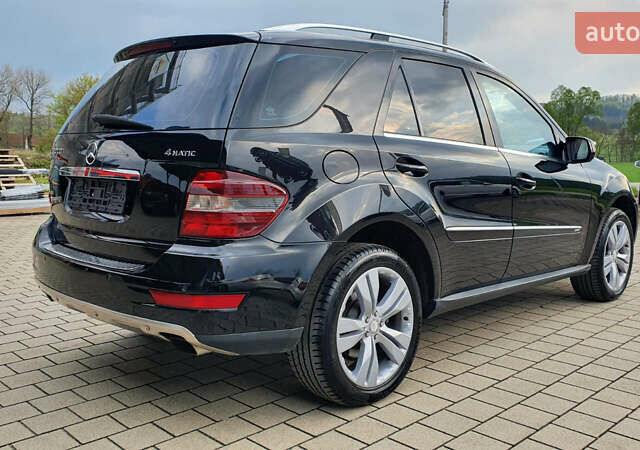 Черный Мерседес М-Класс, объемом двигателя 3 л и пробегом 177 тыс. км за 15300 $, фото 11 на Automoto.ua