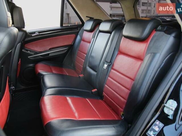 Чорний Мерседес М-Клас, об'ємом двигуна 6.21 л та пробігом 237 тис. км за 11500 $, фото 7 на Automoto.ua