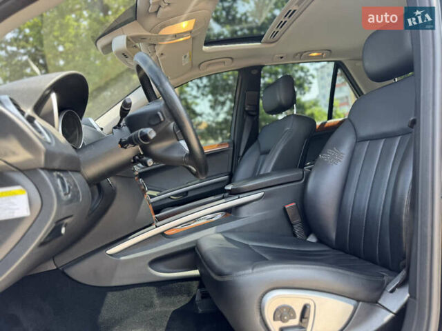 Черный Мерседес М-Класс, объемом двигателя 3.5 л и пробегом 287 тыс. км за 10500 $, фото 18 на Automoto.ua