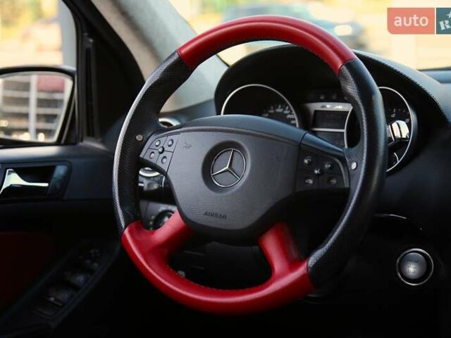 Чорний Мерседес М-Клас, об'ємом двигуна 6.21 л та пробігом 237 тис. км за 11500 $, фото 13 на Automoto.ua