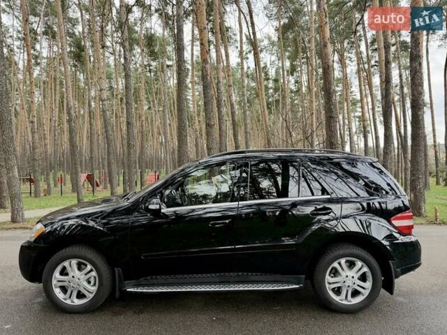 Черный Мерседес М-Класс, объемом двигателя 3.5 л и пробегом 174 тыс. км за 10950 $, фото 3 на Automoto.ua