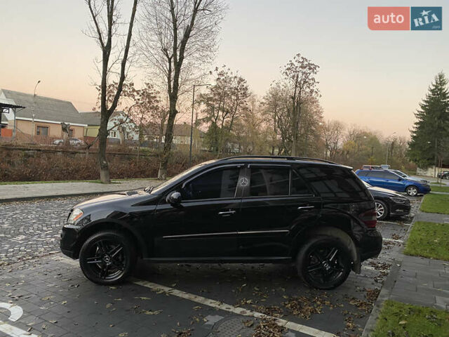 Чорний Мерседес М-Клас, об'ємом двигуна 3.5 л та пробігом 218 тис. км за 9500 $, фото 1 на Automoto.ua