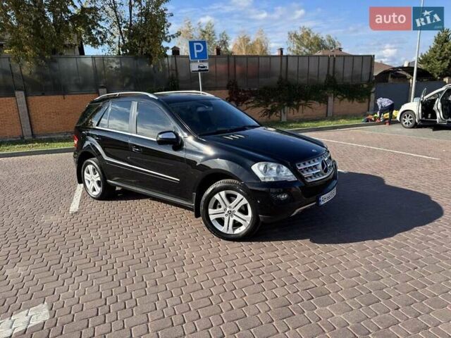 Чорний Мерседес М-Клас, об'ємом двигуна 2.99 л та пробігом 189 тис. км за 15000 $, фото 9 на Automoto.ua