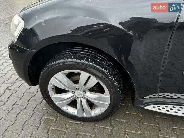 Черный Мерседес М-Класс, объемом двигателя 3 л и пробегом 170 тыс. км за 4294 $, фото 13 на Automoto.ua