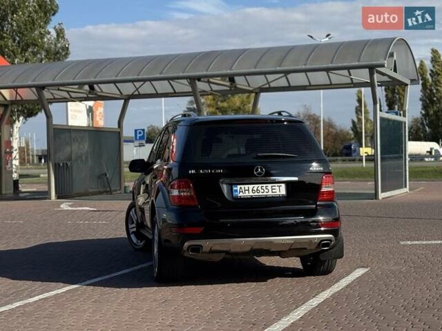 Чорний Мерседес М-Клас, об'ємом двигуна 2.99 л та пробігом 189 тис. км за 15000 $, фото 8 на Automoto.ua