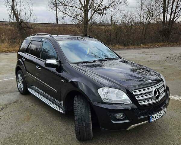 Черный Мерседес М-Класс, объемом двигателя 2.99 л и пробегом 189 тыс. км за 15900 $, фото 2 на Automoto.ua