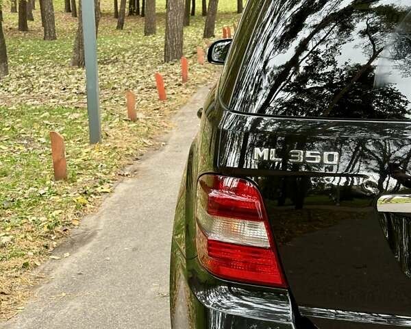 Черный Мерседес М-Класс, объемом двигателя 3.5 л и пробегом 174 тыс. км за 10650 $, фото 8 на Automoto.ua