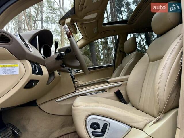 Черный Мерседес М-Класс, объемом двигателя 3.5 л и пробегом 174 тыс. км за 10650 $, фото 24 на Automoto.ua