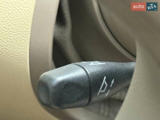 Черный Мерседес М-Класс, объемом двигателя 3.5 л и пробегом 174 тыс. км за 10650 $, фото 45 на Automoto.ua