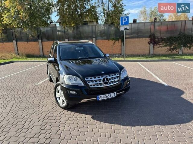 Чорний Мерседес М-Клас, об'ємом двигуна 2.99 л та пробігом 189 тис. км за 15000 $, фото 3 на Automoto.ua