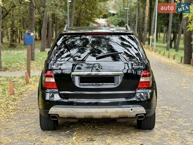 Черный Мерседес М-Класс, объемом двигателя 3.5 л и пробегом 174 тыс. км за 10650 $, фото 5 на Automoto.ua