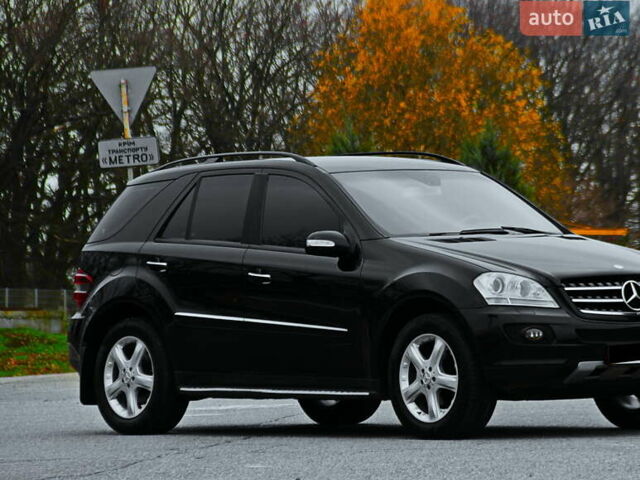 Черный Мерседес М-Класс, объемом двигателя 3 л и пробегом 147 тыс. км за 13200 $, фото 6 на Automoto.ua