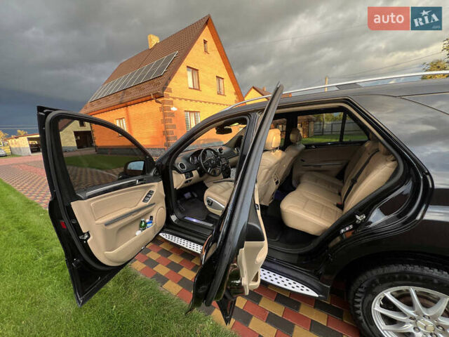 Черный Мерседес М-Класс, объемом двигателя 3 л и пробегом 280 тыс. км за 16100 $, фото 18 на Automoto.ua