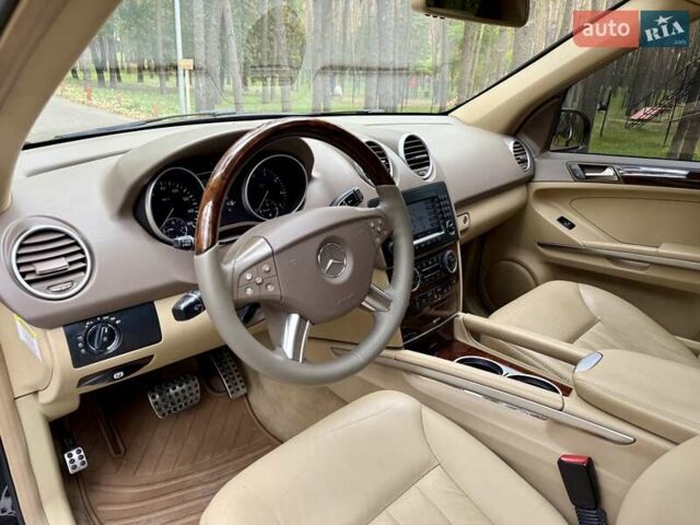 Черный Мерседес М-Класс, объемом двигателя 3.5 л и пробегом 174 тыс. км за 10650 $, фото 23 на Automoto.ua