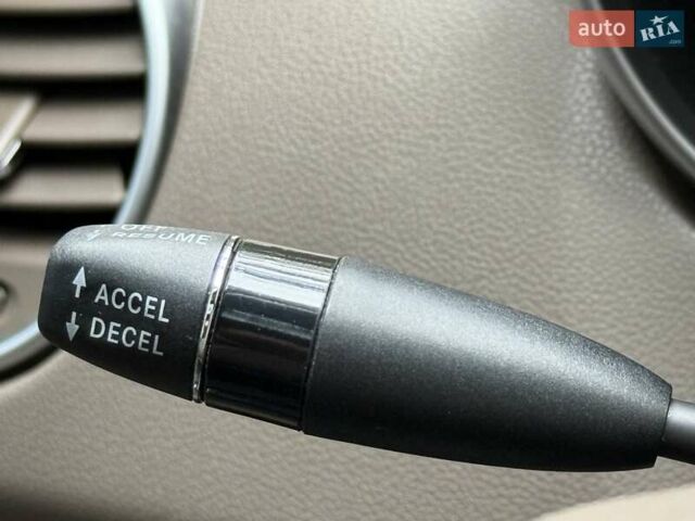 Черный Мерседес М-Класс, объемом двигателя 3.5 л и пробегом 174 тыс. км за 10650 $, фото 44 на Automoto.ua