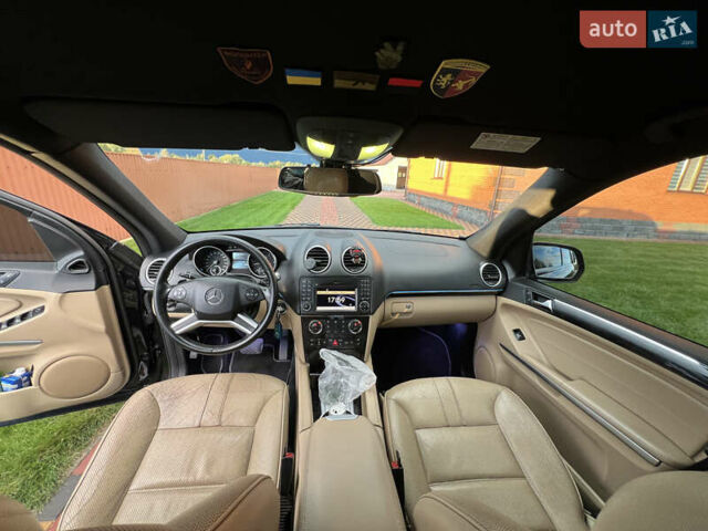 Черный Мерседес М-Класс, объемом двигателя 3 л и пробегом 280 тыс. км за 16100 $, фото 12 на Automoto.ua