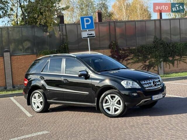 Чорний Мерседес М-Клас, об'ємом двигуна 2.99 л та пробігом 189 тис. км за 15000 $, фото 5 на Automoto.ua