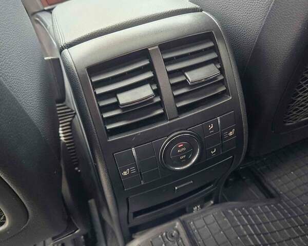 Черный Мерседес М-Класс, объемом двигателя 2.99 л и пробегом 189 тыс. км за 15900 $, фото 15 на Automoto.ua