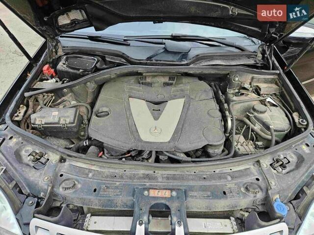 Черный Мерседес М-Класс, объемом двигателя 2.99 л и пробегом 189 тыс. км за 15900 $, фото 27 на Automoto.ua