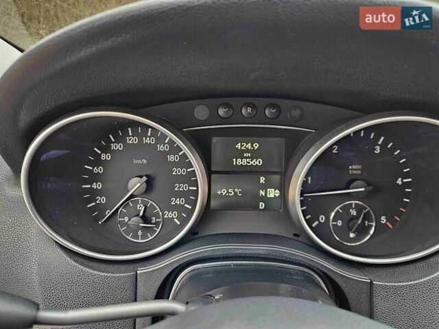 Черный Мерседес М-Класс, объемом двигателя 2.99 л и пробегом 189 тыс. км за 15900 $, фото 25 на Automoto.ua