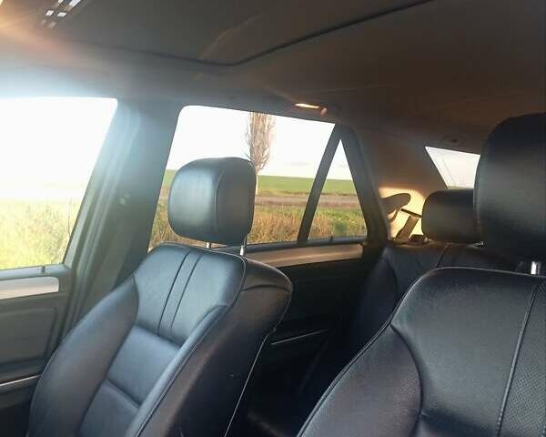 Черный Мерседес М-Класс, объемом двигателя 2.99 л и пробегом 320 тыс. км за 15000 $, фото 7 на Automoto.ua