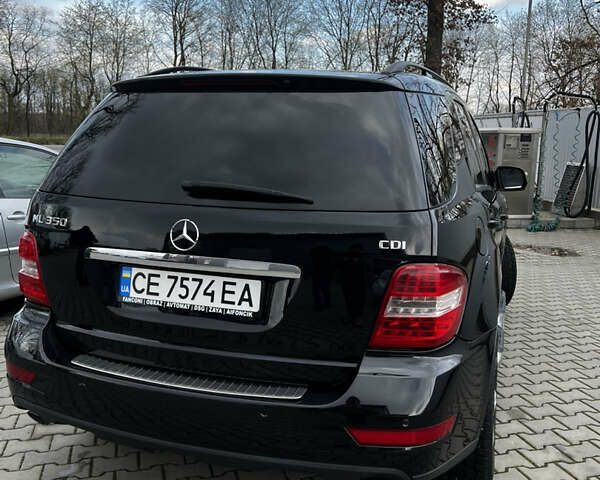 Чорний Мерседес М-Клас, об'ємом двигуна 2.99 л та пробігом 262 тис. км за 17100 $, фото 5 на Automoto.ua