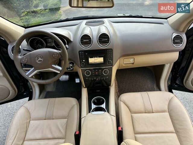 Черный Мерседес М-Класс, объемом двигателя 2.99 л и пробегом 240 тыс. км за 16600 $, фото 59 на Automoto.ua