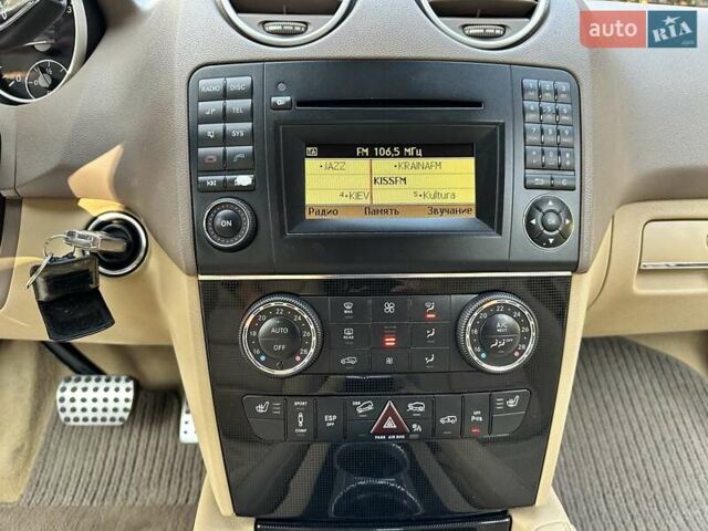 Черный Мерседес М-Класс, объемом двигателя 2.99 л и пробегом 240 тыс. км за 16600 $, фото 50 на Automoto.ua