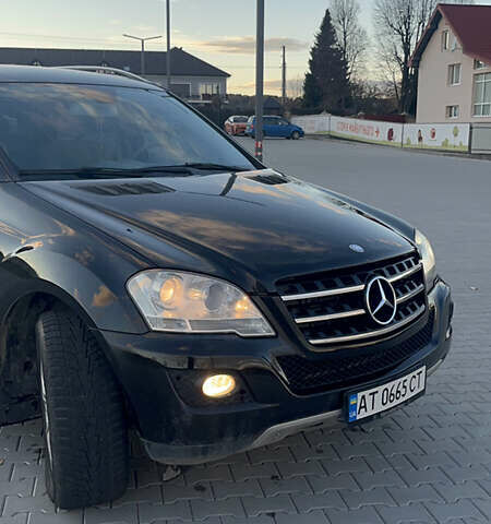 Чорний Мерседес М-Клас, об'ємом двигуна 2.99 л та пробігом 199 тис. км за 16399 $, фото 14 на Automoto.ua