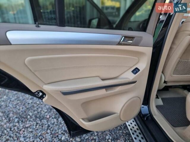 Черный Мерседес М-Класс, объемом двигателя 2.99 л и пробегом 240 тыс. км за 16900 $, фото 63 на Automoto.ua